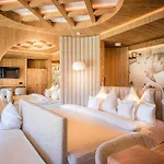 Luxury Strachan - Jacuzzi And Sauna Ždiar