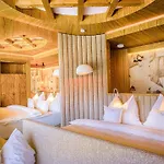 Luxury Strachan - Jacuzzi And Sauna Ždiar