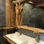 Luxury Strachan - Jacuzzi And Sauna Ždiar