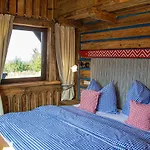 Luxury Strachan - Jacuzzi And Sauna