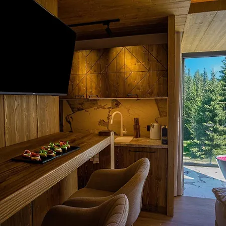 Luxury Strachan - Jacuzzi And Sauna Apartmán