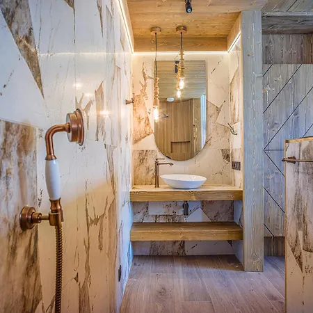 דירה Luxury Strachan - Jacuzzi And Sauna