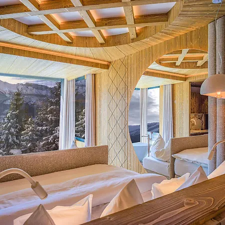 Luxury Strachan - Jacuzzi And Sauna Apartment