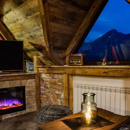 Luxury Strachan - Jacuzzi And Sauna Lejlighed Ždiar