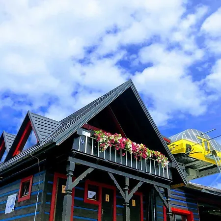 Strachan Chalet Zdiar