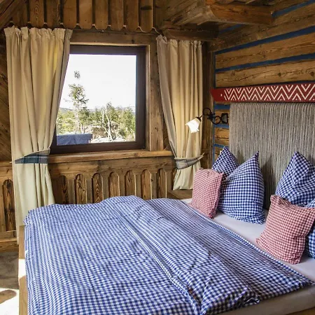 Strachan Chalet Zdiar