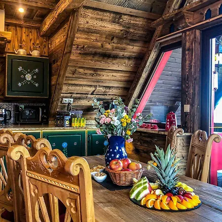 Strachan Chalet *
