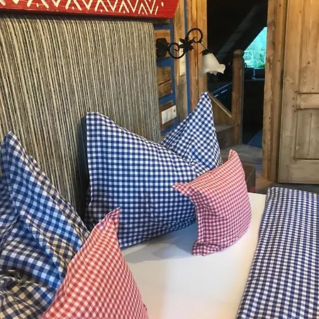 Luxury Strachan - Jacuzzi And Sauna Daire Ždiar