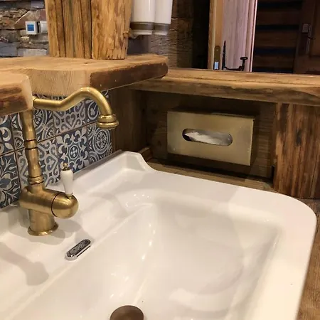 Luxury Strachan - Jacuzzi And Sauna *