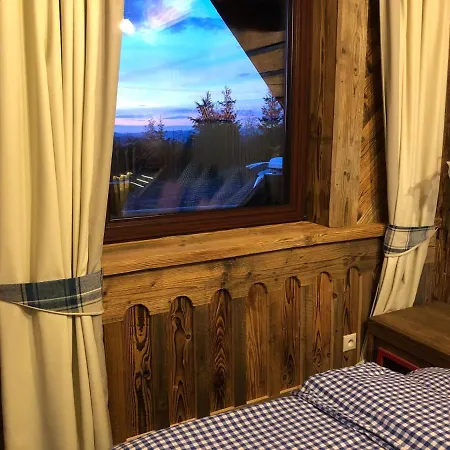 Luxury Strachan - Jacuzzi And Sauna